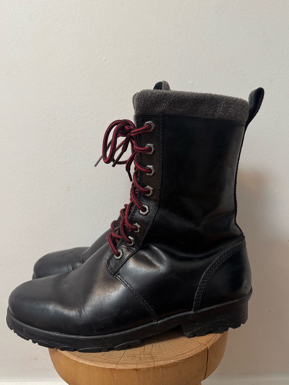 Kodiak - Women's Glacial Arctic Grip Winter Boots size 8